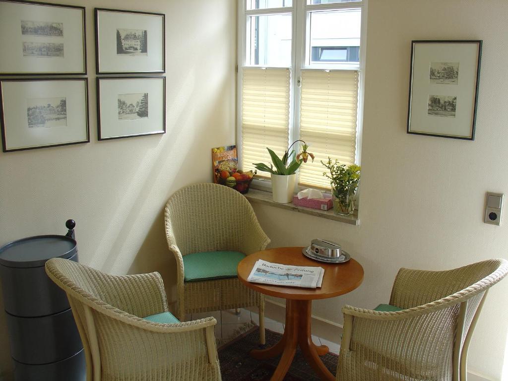 Hotel Garni Kaiserstuhl Ihringen Extérieur photo